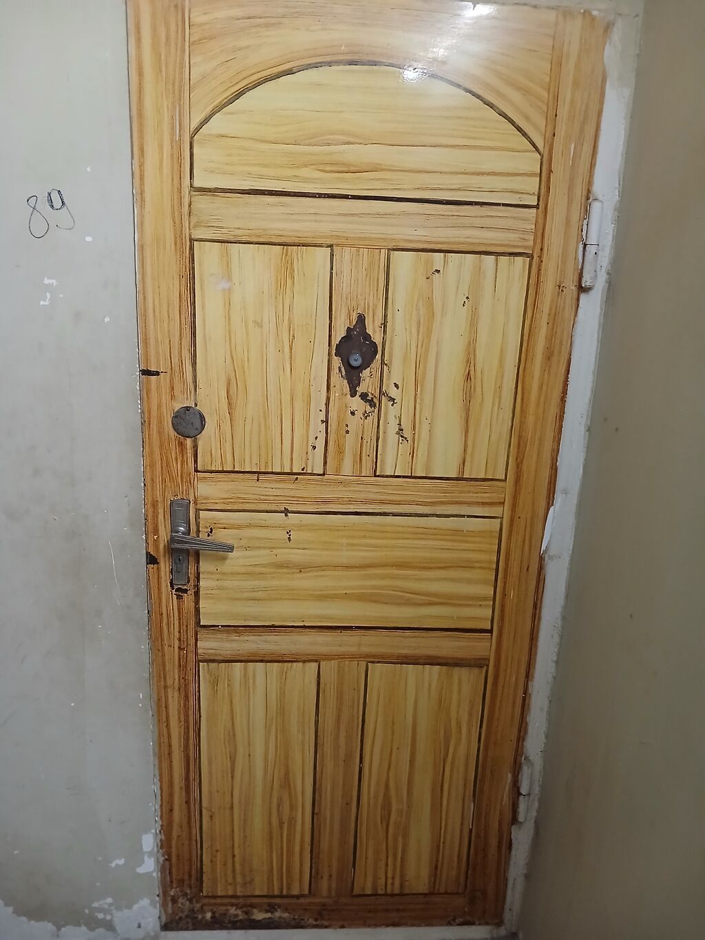 Dəmir qabı — Pəncərələr, qapılar, balkonlar, Bakı (8)