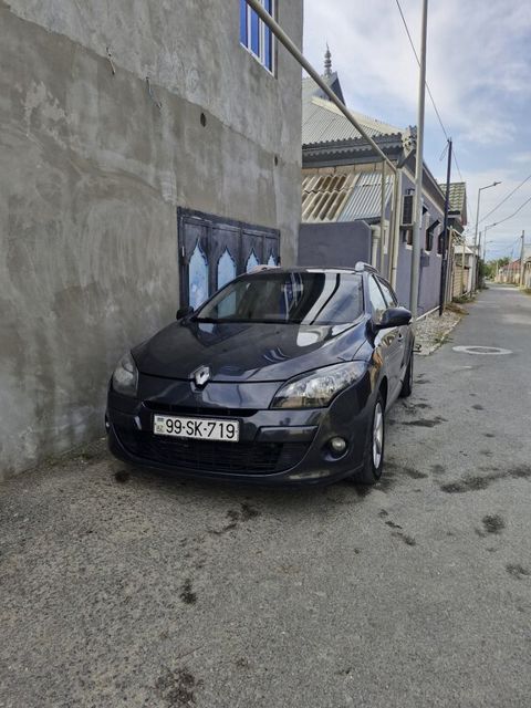 Renault Megane, 1.5 L, 2011 il, 382 000 km — Mingəçevir