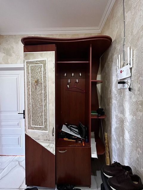 Dəhliz dolabi 80. azn ünvan Xırdalan. Çinar — Digah