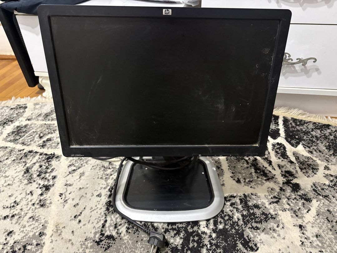 Monitor HP L1945w — Kompüterlər və noutbuklar, Bakı