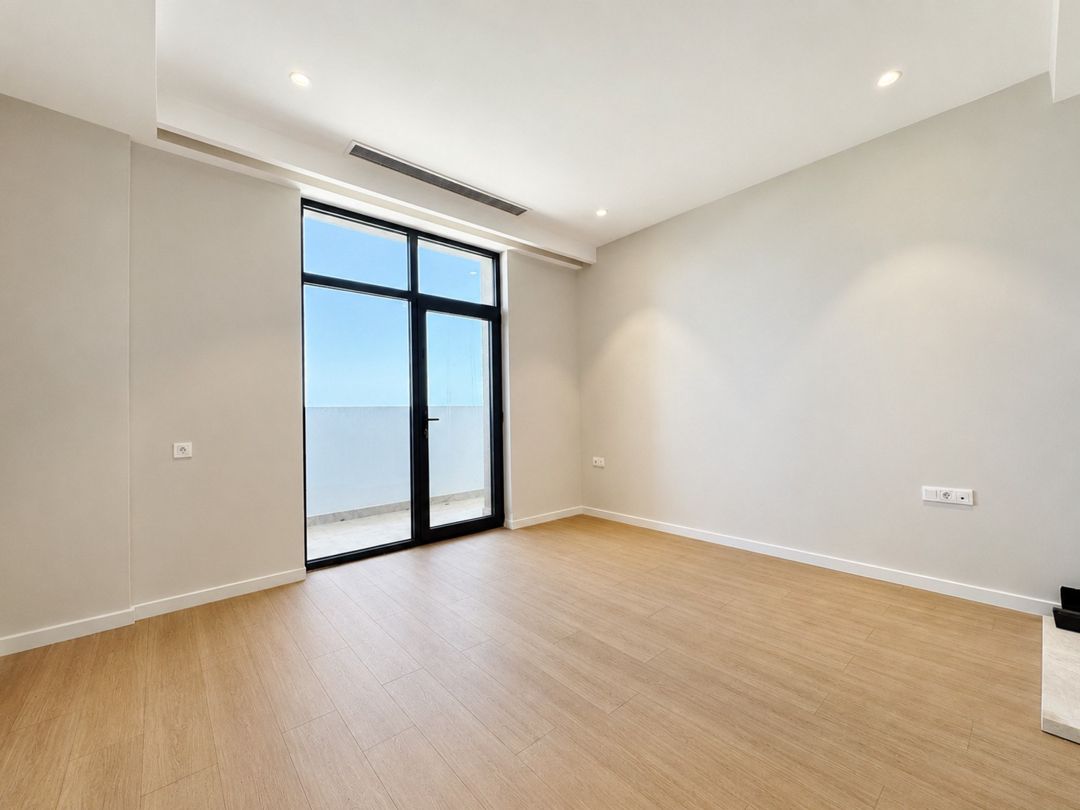 Satılır 2 otaqlı yeni tikili 135 m² — Mənzil, Bakı (11)