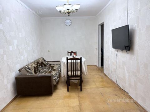 Satılır 3 otaqlı Bina evi menzil (Köhnə tikili), 57 m², Yasamal rayonu — Bakı