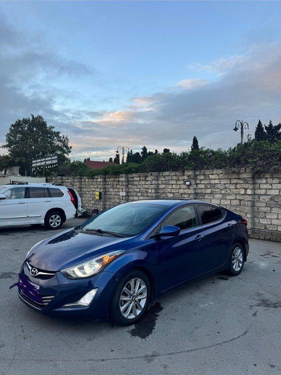 Hyundai Elantra, 1.8 L, 2015 il, 180 000 km — Avtomobillər, Bakı (12)