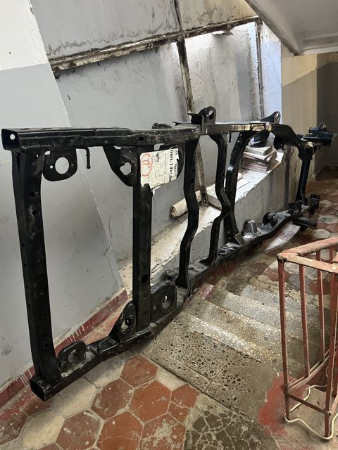 Jeep Wrangler raması — Qalib