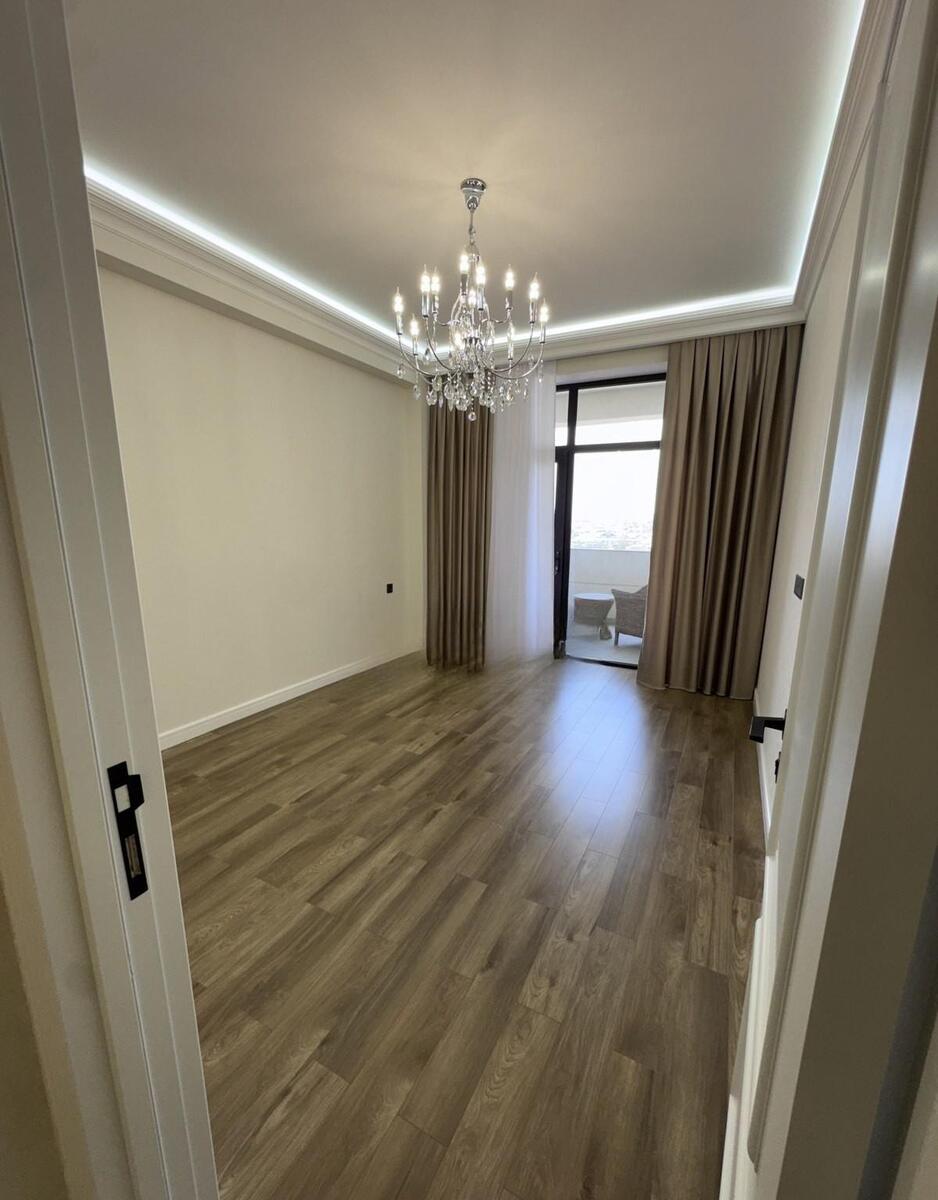 Satılır 4 otaqlı yeni tikili 146 m² — Mənzil, Bakı (2)