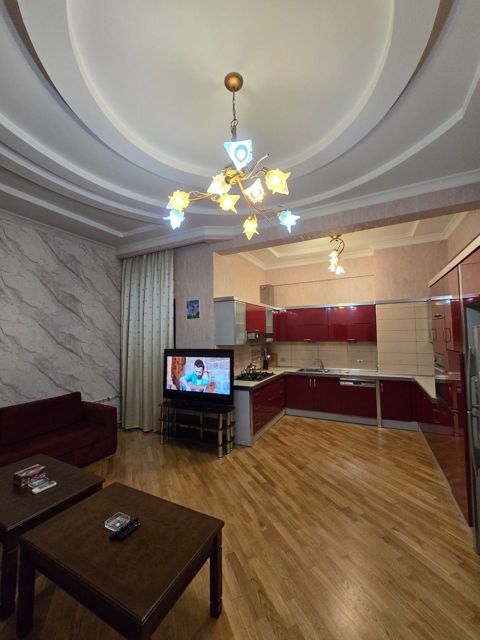 İcarəyə verilir 2 otaqlı yeni tikili 75 m² — Bakı