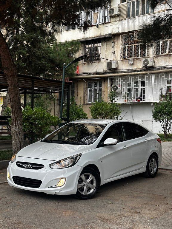 Hyundai Accent, 1.6 L, 2011 il, 424 000 km — Avtomobillər, Bakı (4)