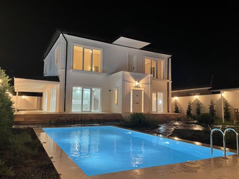 İcarəyə verilir 6 otaqlı həyət evi/bağ evi 300 m² — Дом, вилла