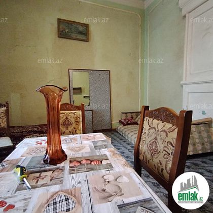 İcarəyə verilir 1 otaqlı 50 m² köhnə tikili 28 May m — Mənzil (2)