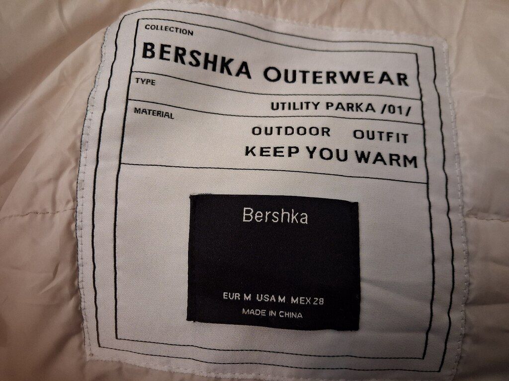 Gödəkçə "Bershka" — Geyim, ayakkabı, aksesuarlar, Bakı (2)