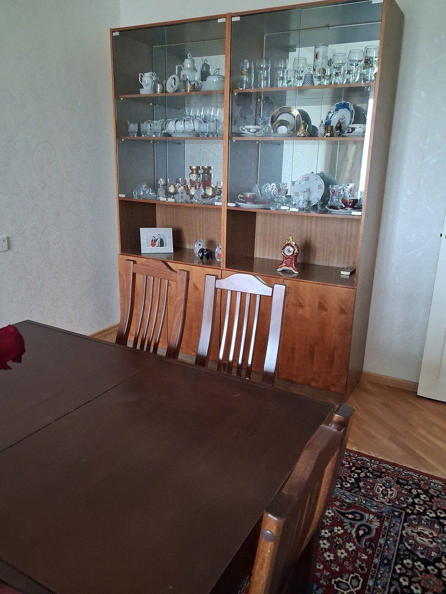 Satılır 4 otaqlı köhnə tikili 90 m² — Mənzil, Bakı (2)