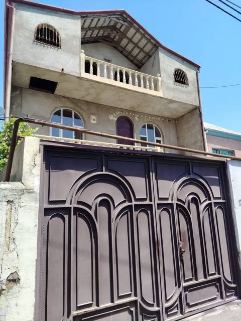 İcarəyə verilir 5 otaqlı həyət evi/bağ evi 150 m² — Bakı