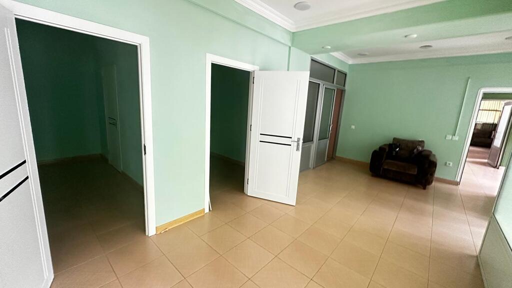 İcarəyə verilir obyekt 230 m² — Əmlak, Bakı (6)