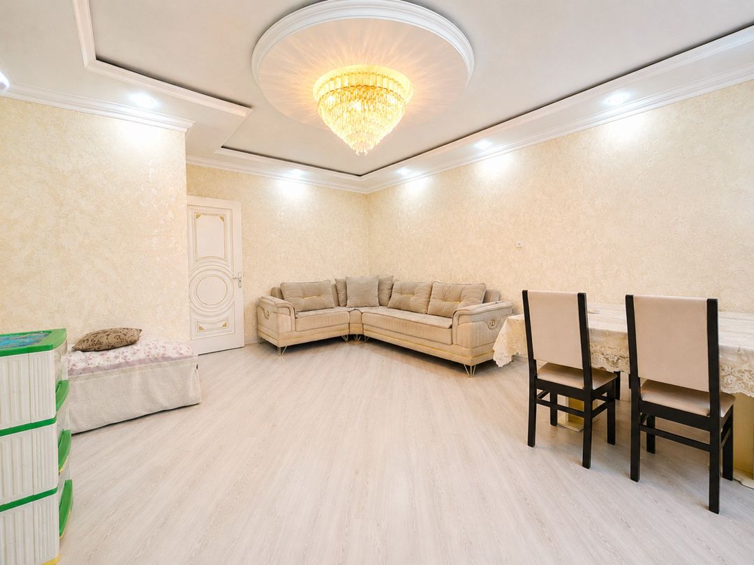 Satılır 2 otaqlı köhnə tikili 95 m² — Mənzil, Bakı (4)