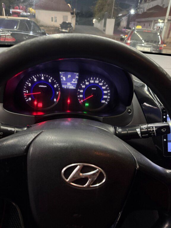 Hyundai Accent, 1.4 L, 2012 il, 277 000 km 99-NH-109 — Avtomobillər, Bakı (8)