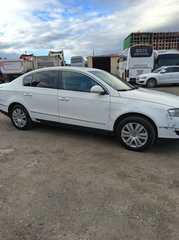 Volkswagen Passat, 2.0 L, 2010 il, 347 689 km — Avtomobillər, Bakı (5)