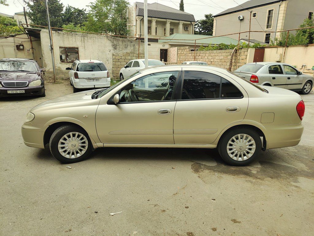 Nissan Sunny, 1.6 L, 2010 il, 340 000 km — Avtomobillər, Bakı (4)