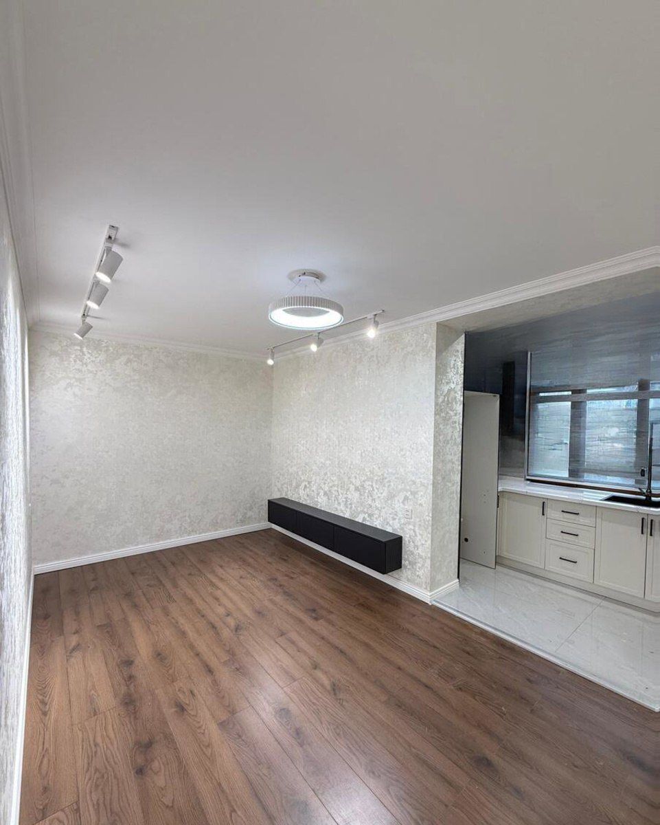 Satılır 3 otaqlı köhnə tikili 60 m² — Mənzil, Bakı (3)