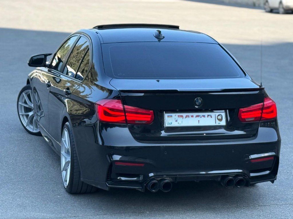 BMW 330, 2.0 L, 2015 il, 178 000 km — Avtomobillər, Bakı (5)
