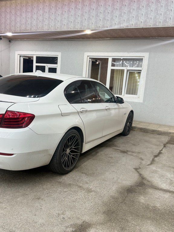 BMW 528, 2.0 L, 2016 il, 190 000 km — Avtomobillər, Bakı (3)