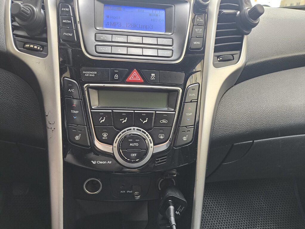 Hyundai i30, 1.6 L, 2015 il, 305 000 km — Avtomobillər, Bakı (12)