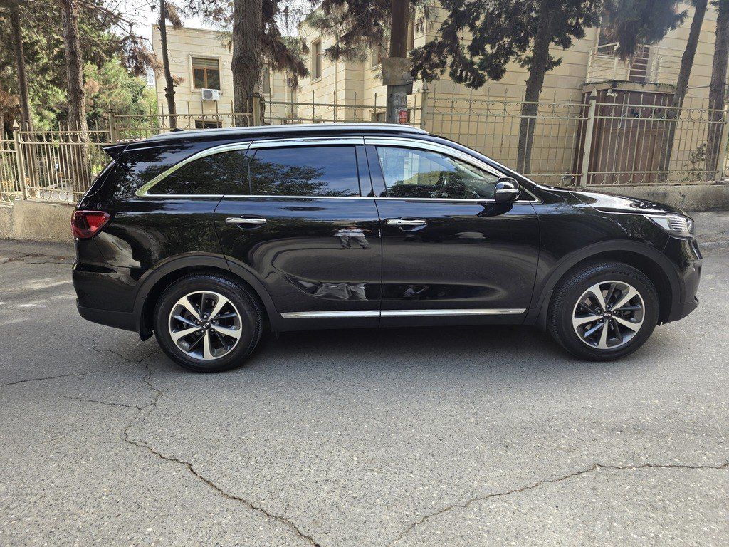 Kia Sorento, 2.0 L, 2018 il, 220 220 km 77-US-910 — Avtomobillər, Gəncə (8)