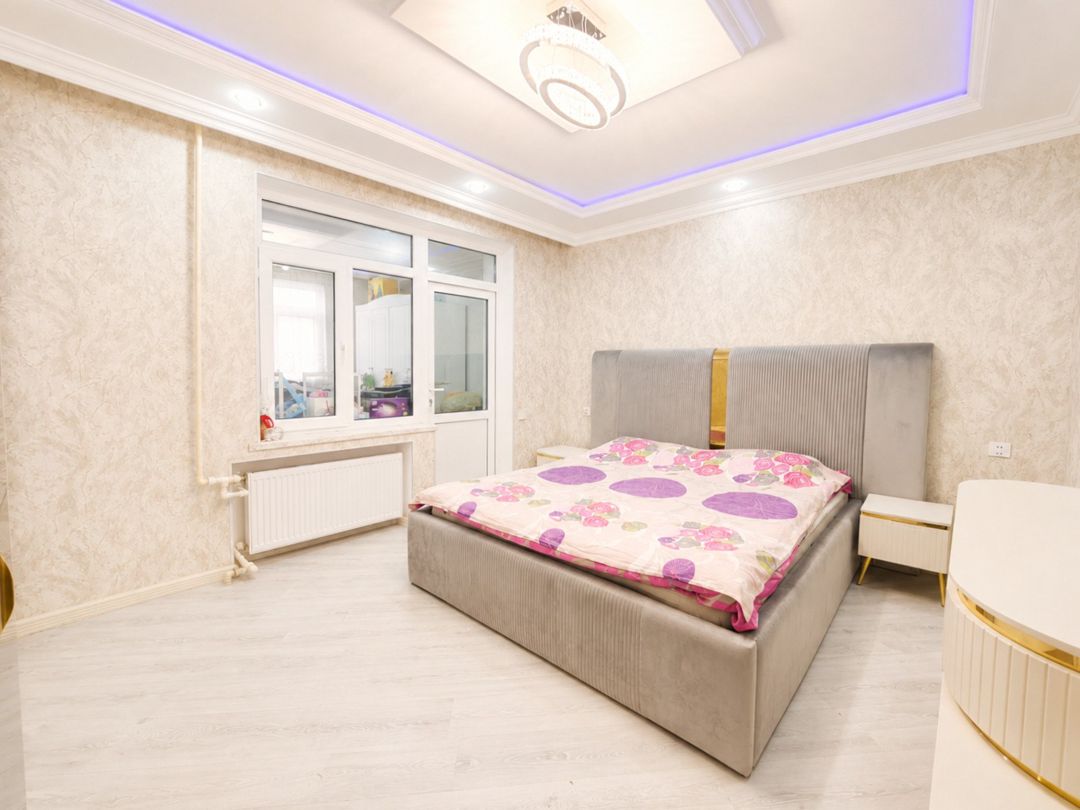 Satılır 2 otaqlı köhnə tikili 95 m² — Mənzil, Bakı (8)