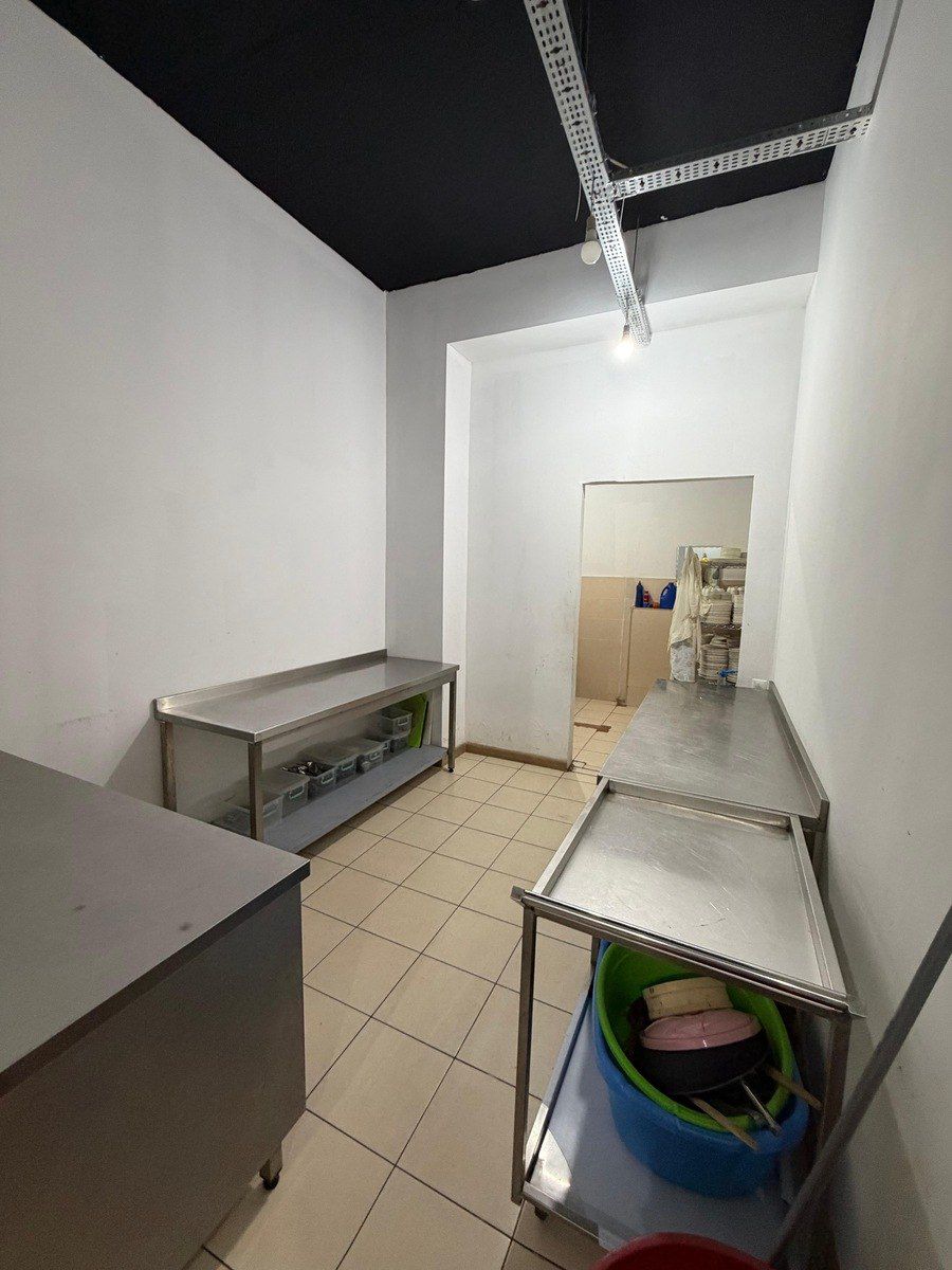 Satılır obyekt 560 m² — Əmlak, Bakı (12)