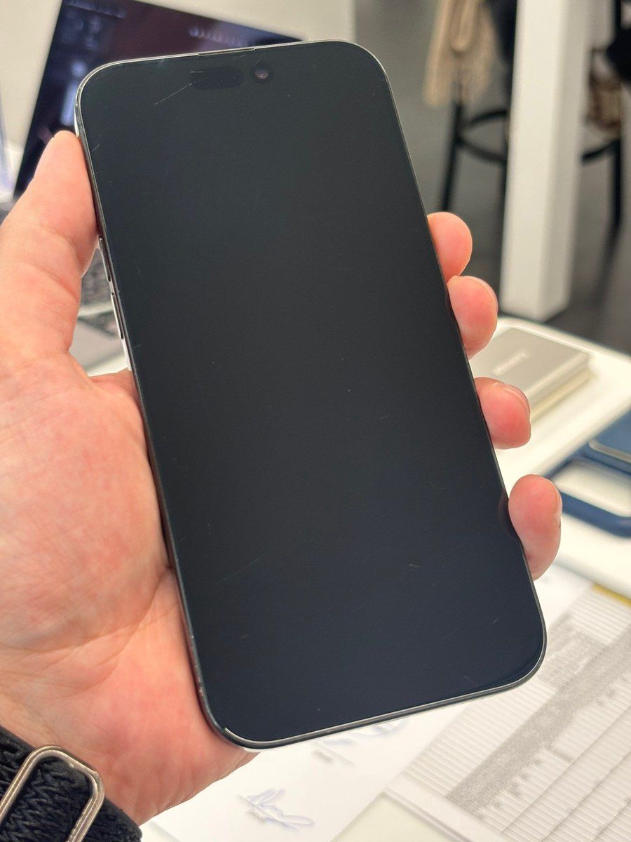 Apple iPhone 16 Pro Max Black Titanium 256GB/8GB — Smartfonlar, Bakı