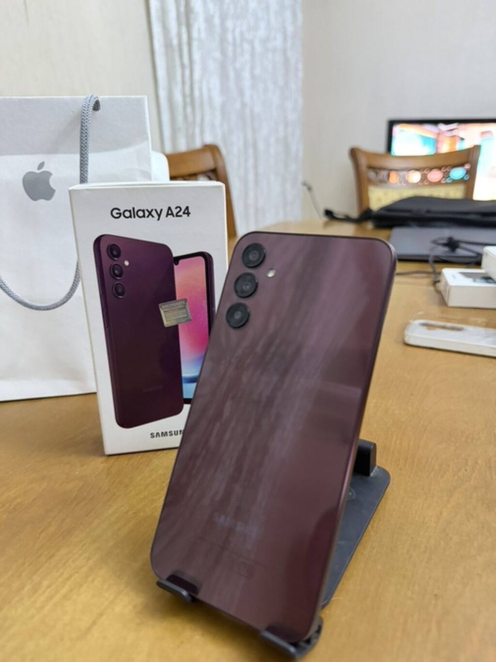 Samsung Galaxy A24 4G, 128 GB, rəng - Bənövşəyi, Barmaq izi — Samsung, Bakı (2)