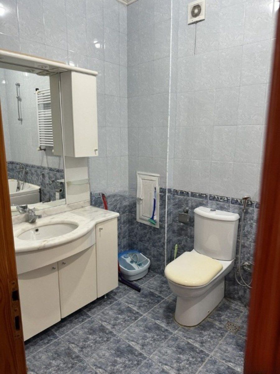 Satılır 4 otaqlı yeni tikili 180 m² — Mənzil, Bakı (12)