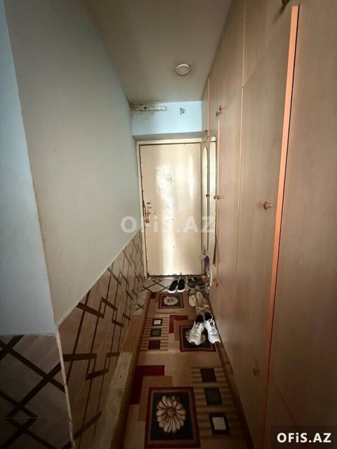 Köhnə tikili Satılır Binəqədi r., Avtovağzal m., 1 otaq, 36 m² — Квартира