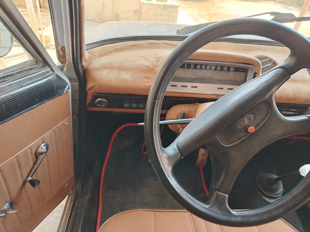 VAZ 2101 “Jiquli” sedan - Korpus: 4 qapılı sedan, ağ/boz rəngli — Avtomobillər, Bakı (8)