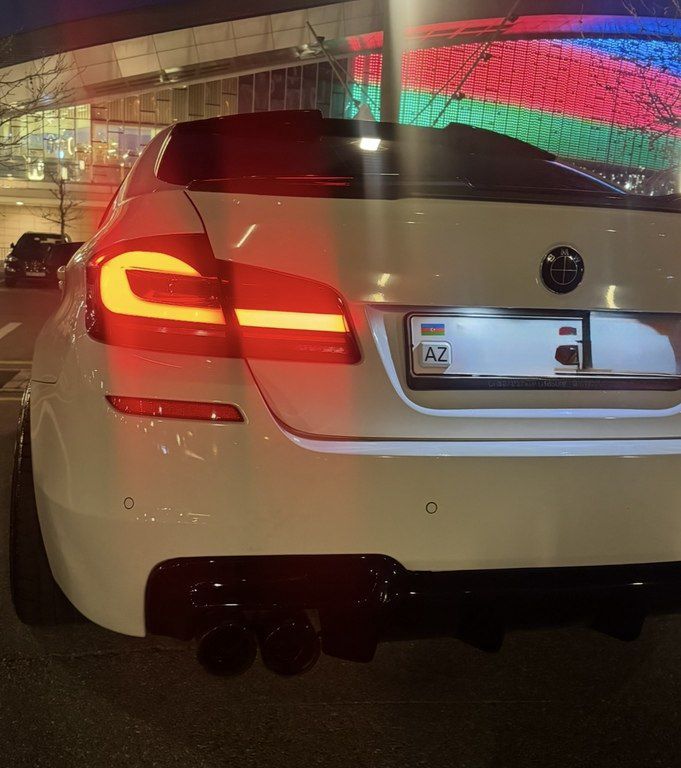 BMW 520d, 2.0 L, 2013 il, 235 000 km — Avtomobillər, Bakı (2)