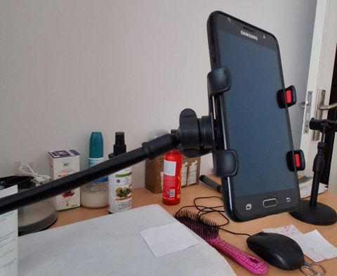 Telefon tutacağı — Bakı