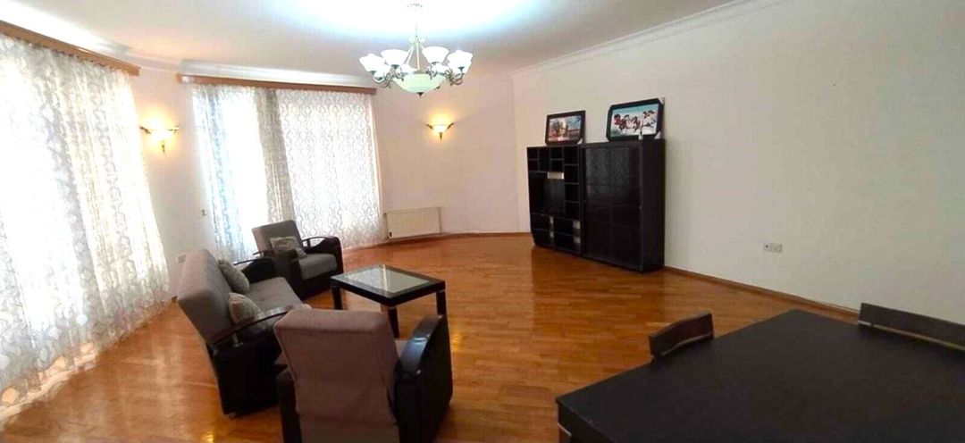 Satılır 4 otaqlı yeni tikili 225 m² — Mənzil, Bakı (3)