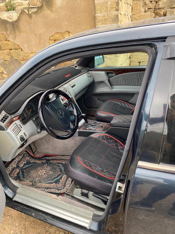 Mercedes E 230, 2.3 L, 1996 il, 500 000 km 90-ES-207 — Avtomobillər, Bakı (3)