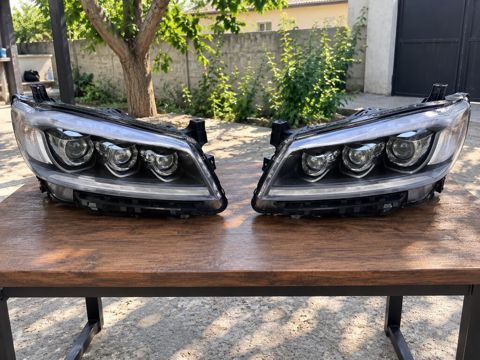 Komplekt, Yaxın və uzaq vuran işıqlar Universal auto, 2018 il, Orijinal, İşlənmiş — Bakı