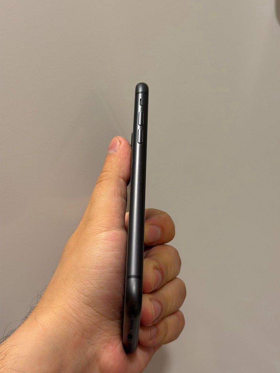 Apple iPhone 11 Black 128GB/4GB — Smartfonlar, Bakı (6)