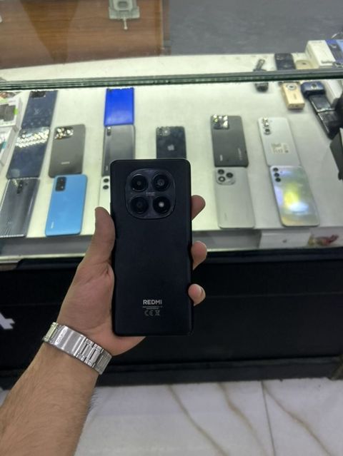 Redmi Note 14 Pro+, 256 GB, rəng - Qara, Sensor — Gəncə