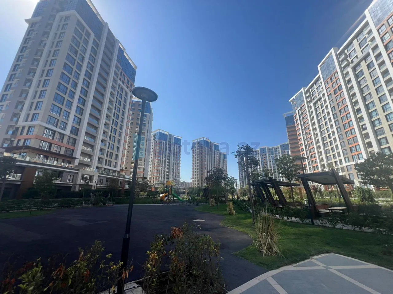 3 Otaq, Yeni tikili, Nərimanov r., 85.00 m² — Mənzil, Bakı (9)