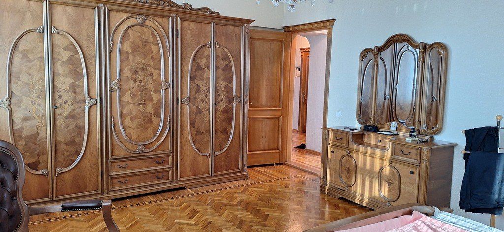 Satılır 4 otaqlı köhnə tikili 145 m² — Mənzil, Bakı (6)