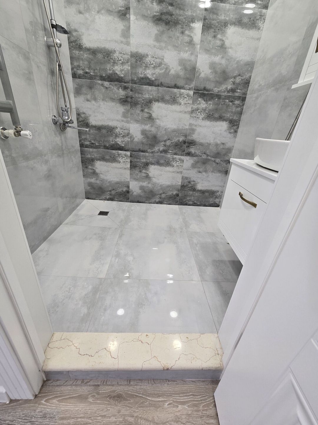 Satılır 2 otaqlı köhnə tikili 65 m² — Mənzil, Bakı (6)