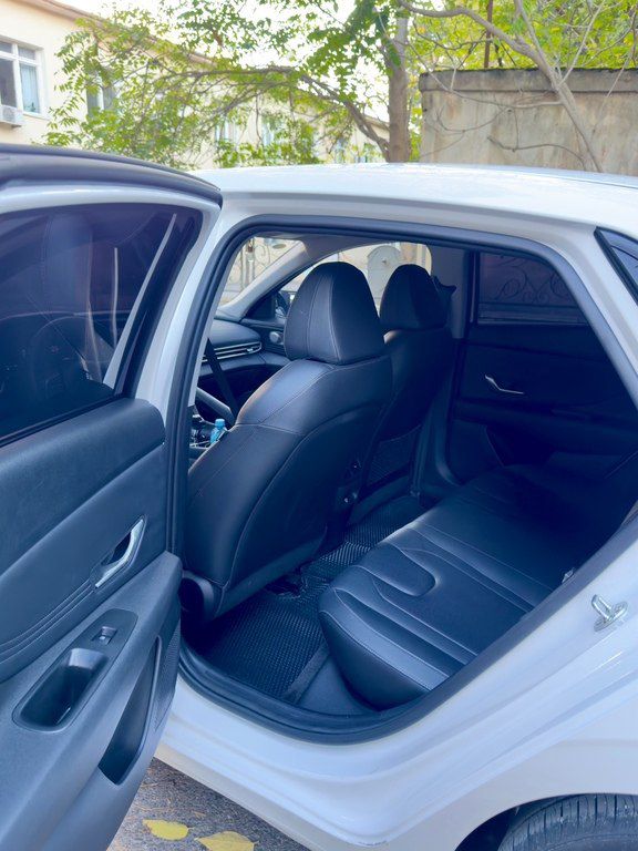 Hyundai Elantra, 1.5 L, 2026 il, 13 000 km — Avtomobillər, Bakı (9)
