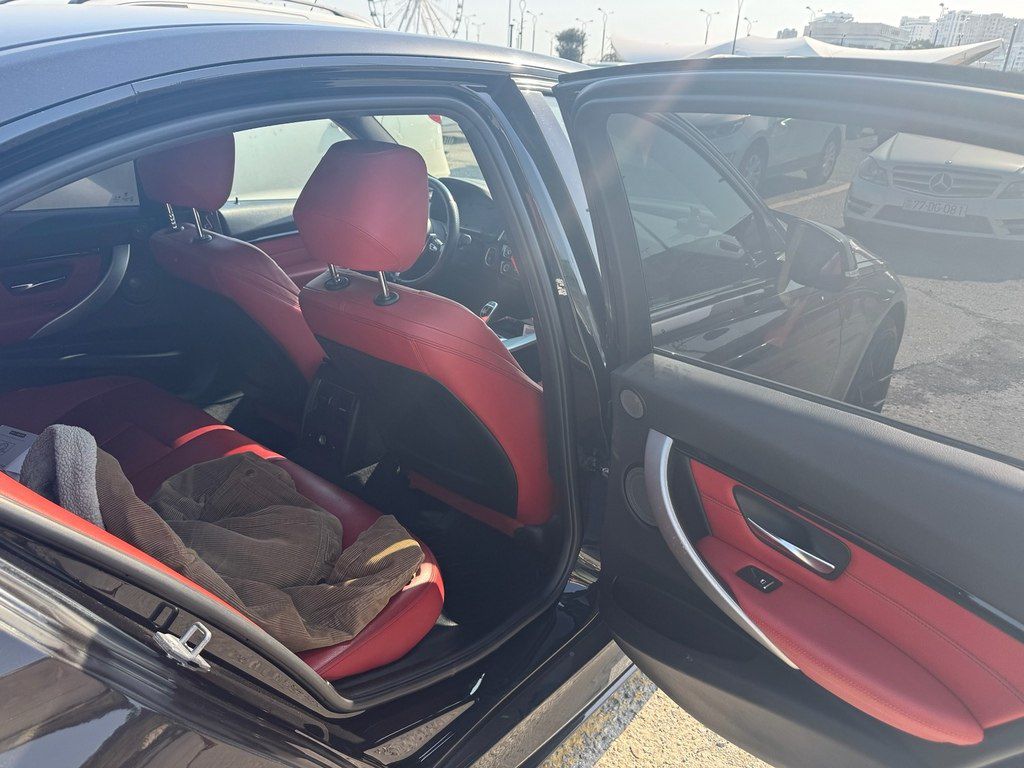 BMW 330, 2.0 L, 2018 il, 109 000 km — Avtomobillər, Bakı (12)