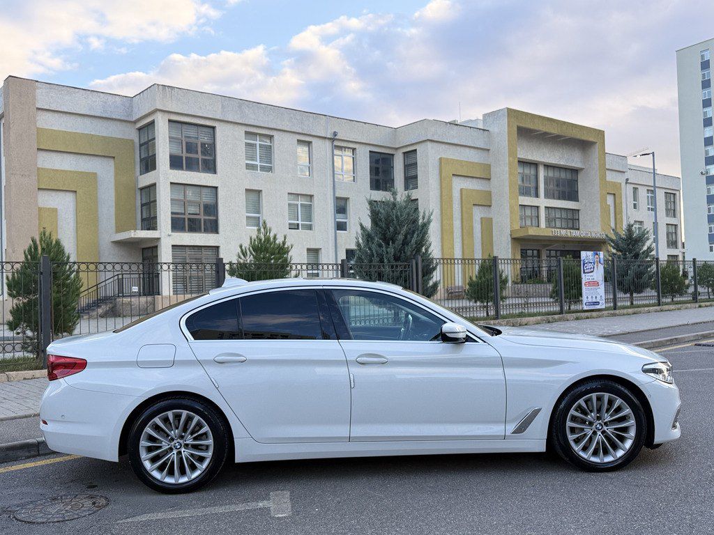 BMW 530, 2.0 L, 2019 il, 131 350 km — Avtomobillər, Bakı (7)