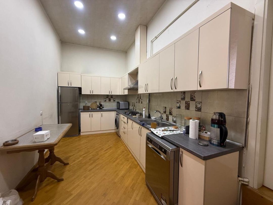 Satılır 4 otaqlı köhnə tikili 160 m² — Mənzil, Bakı (5)
