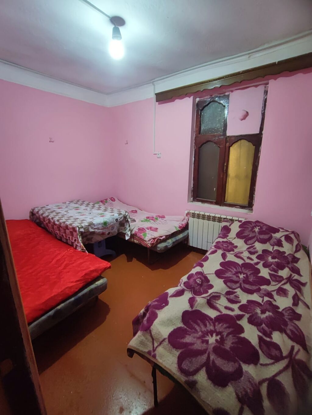 Kənd Əhmədlidə mərkəzdə poçtun arxasinda 4 otaqlı həyət evi.Yalniz — Ev, villa, Bakı (5)