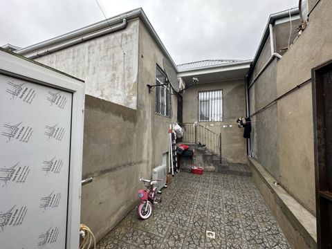 Satılır 2 otaqlı həyət evi/bağ evi 65 m² — Bakı