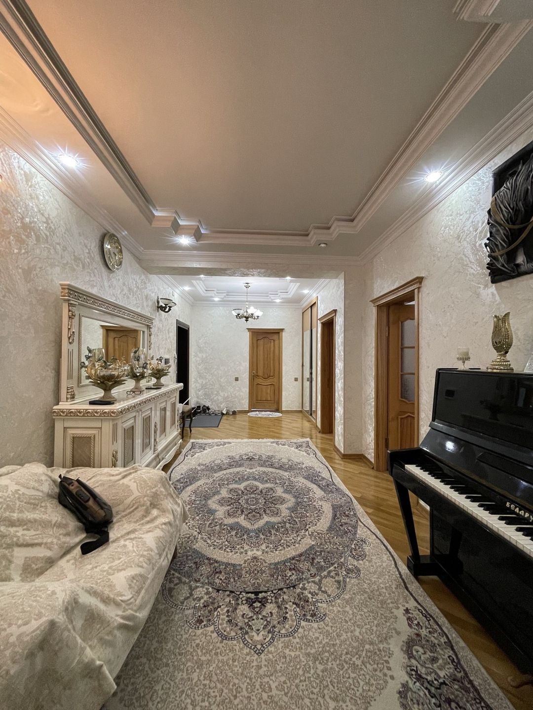 Satılır 4 otaqlı yeni tikili 140 m² — Mənzil, Bakı (2)